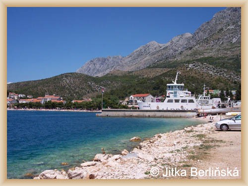 Ferry from Drvenik to Sucuraj