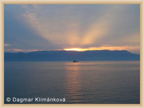 Beach in Rabac (photo Mrs. Klim�nkov� 2006)
