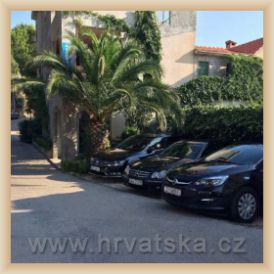 Apartments Leut