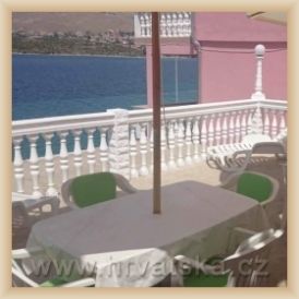 Apartments Ivi�