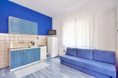 Studio apartment Promajna