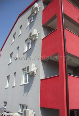 Apartments Šarić