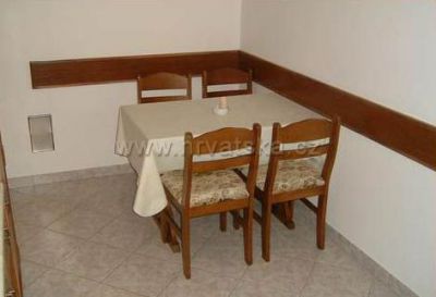 Apartments Loncaric Selce