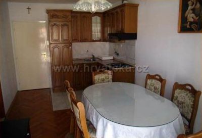 Apartments Lozić