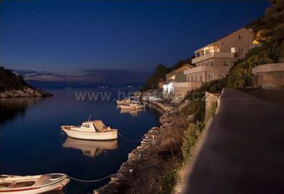 Apartments HROPIĆ - Lastovo, Zaklopatica