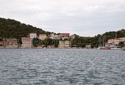 Apartments HROPIĆ - Lastovo, Zaklopatica