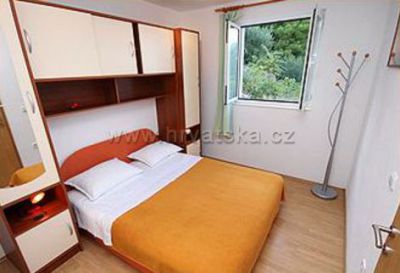 Apartments Leo