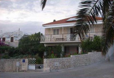 Apartments Šerventić
