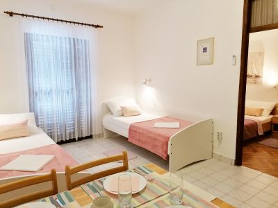 Apartments ADRIA