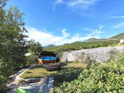 Casa Matea holiday house in a green oasis