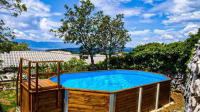 Casa Matea holiday house in a green oasis