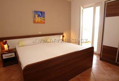 Apartments Mandre Damir
