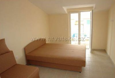 Apartments Mandre Damir