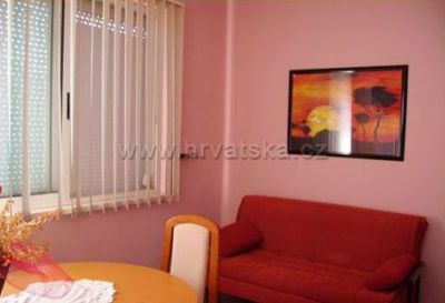 Apartments and rooms Orebić