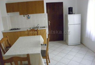 Apartments Jakelić