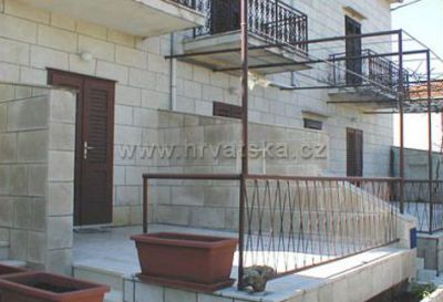 Apartments KARMELIĆ
