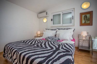 VILLA LUX apartments Makarska