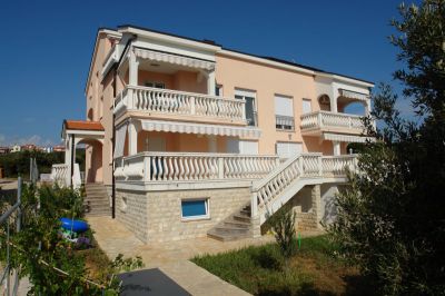 Apartments Male Mandre