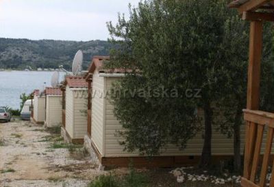 Mobile homes Tisno