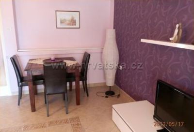 Apartments OPATIĆ HARI