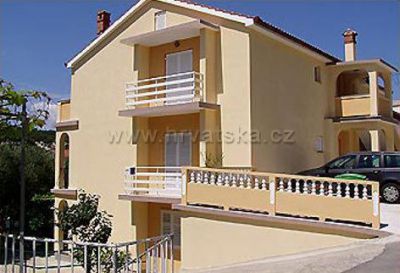 Apartments RAJKA PAPARIĆ
