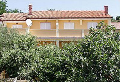 Apartments RAJKA PAPARIĆ