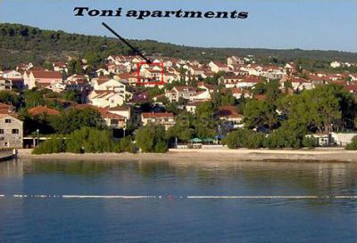 Apartments Toni Supetar