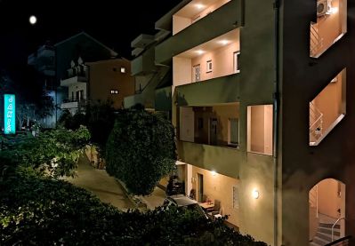 Apartments Tučepi Jakic